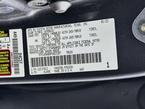 Used 2023 Toyota Tundra SR5 w/ SR5 Convenience Package RWD image 12