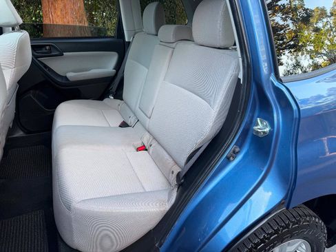 Used 2015 Subaru Forester 2.5i Premium w/ Popular Package #2 AWD/4WD image 19