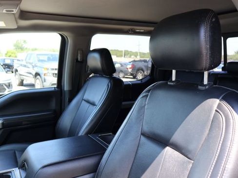 Used 2019 Ford F150 Lariat AWD/4WD image 12