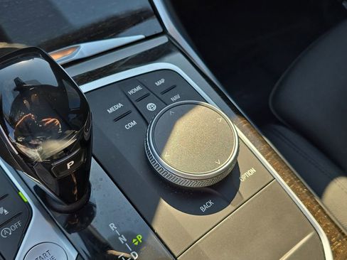 Used 2020 BMW 330i 330i w/ Driving Assistance Package image 25