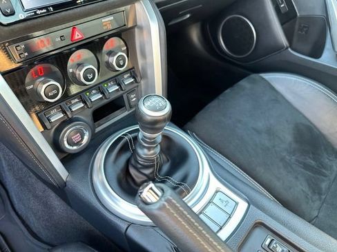 Used 2019 Toyota 86 RWD image 19