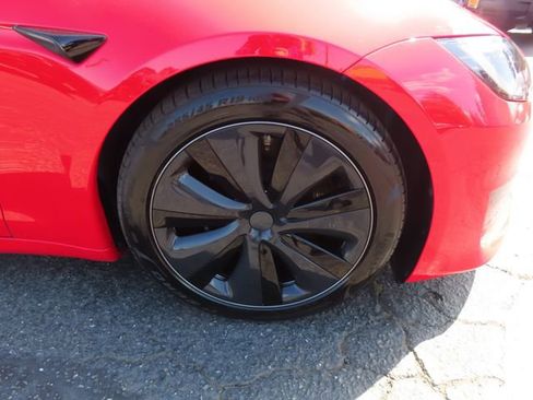 Used 2022 Tesla Model S Plaid AWD/4WD image 10