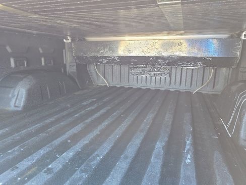 Used 2019 Chevrolet Silverado 1500 High Country image 37