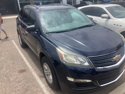 Used 2016 Chevrolet Traverse LS FWD image 8