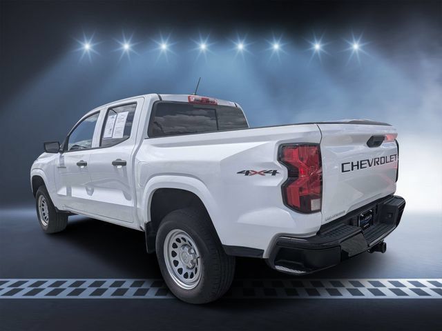 Used 2023 Chevrolet Colorado W/T w/ Advanced Trailering Package AWD/4WD image 3