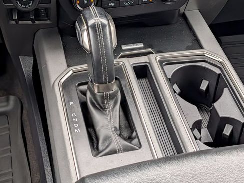 Used 2018 Ford F150 Raptor AWD/4WD image 14