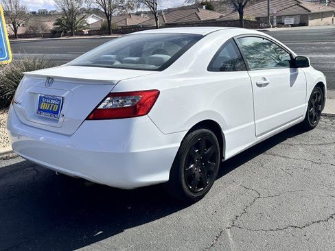 Used 2011 Honda Civic LX image 3