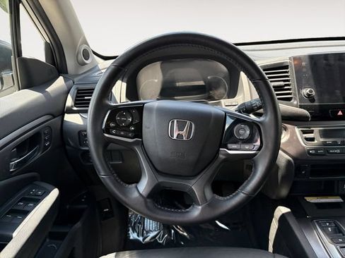 Used 2021 Honda Pilot Special Edition image 12