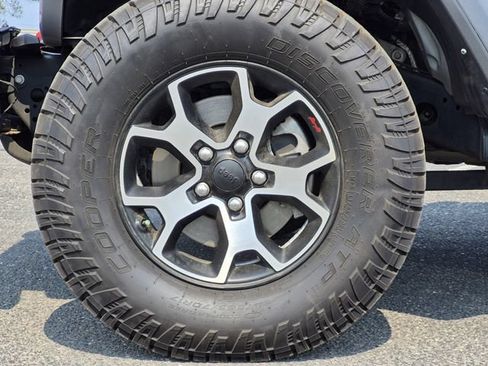 Used 2021 Jeep Wrangler Unlimited Rubicon AWD/4WD image 7