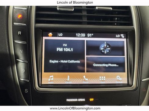 Used 2016 Lincoln MKX Select FWD image 18