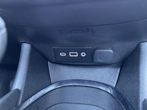 Used 2023 Chevrolet Malibu LT image 30