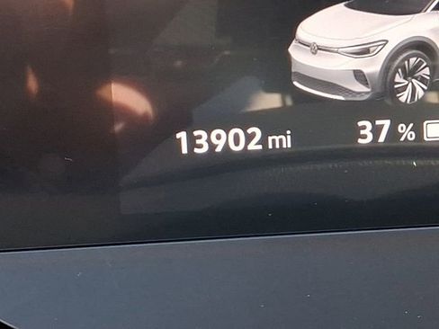 Used 2024 Volkswagen ID.4 2WD image 24