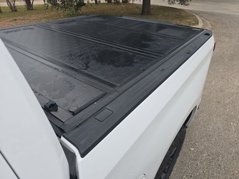 Used 2020 Chevrolet Silverado 1500 RST image 23