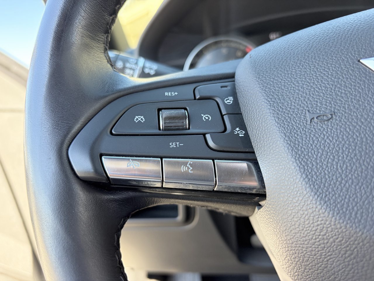 Certified 2023 Cadillac CT4 Premium Luxury RWD image 21