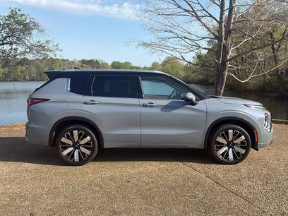 New 2026 Mitsubishi Outlander SEL