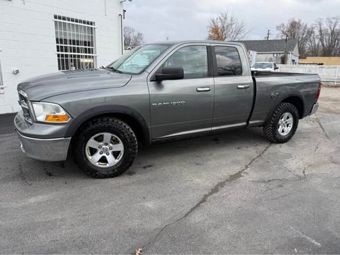 Used 2011 RAM 1500 Classic SLT w/ Remote Start & Security Group image 5