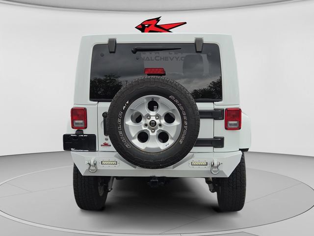 Used 2015 Jeep Wrangler Unlimited Sahara w/ Connectivity Group AWD/4WD image 4