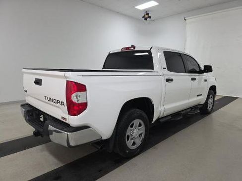 Used 2021 Toyota Tundra SR5 AWD/4WD image 4