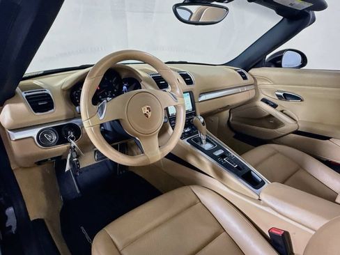 Certified 2015 Porsche Boxster RWD image 11