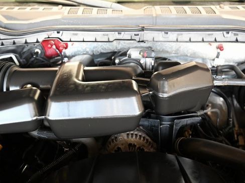 Used 2018 Ford F250 Platinum image 35