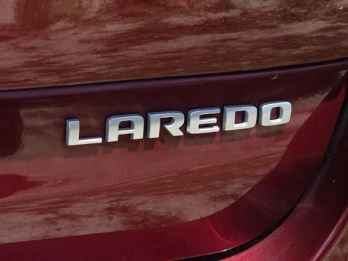 Used 2024 Jeep Grand Cherokee L Laredo w/ Trailer Tow Package AWD/4WD image 16