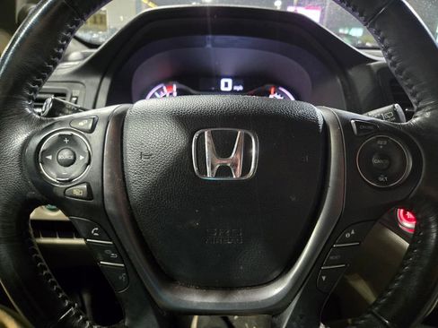 Used 2017 Honda Pilot EX-L image 9