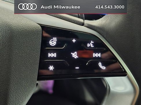Used 2023 Audi Q4 e-tron Premium Plus w/ Premium Plus AWD/4WD image 33