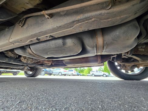 Used 2015 Toyota Sequoia Platinum AWD/4WD image 59