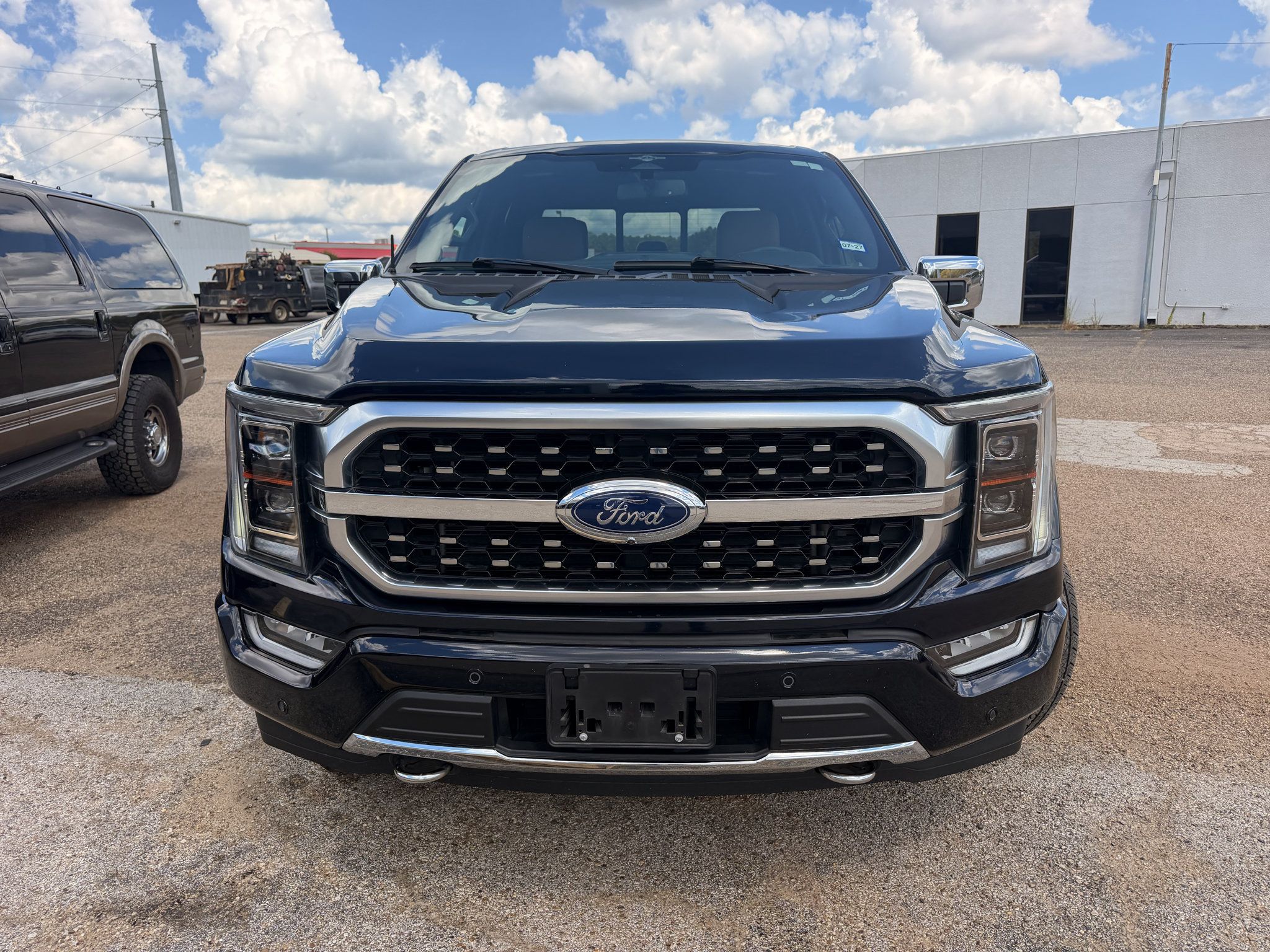 Certified 2023 Ford F150 Platinum w/ Equipment Group 701A High AWD/4WD image 3
