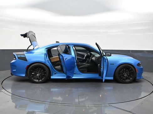 Used 2023 Dodge Charger Scat Pack w/ Daytona Edition Group RWD image 29