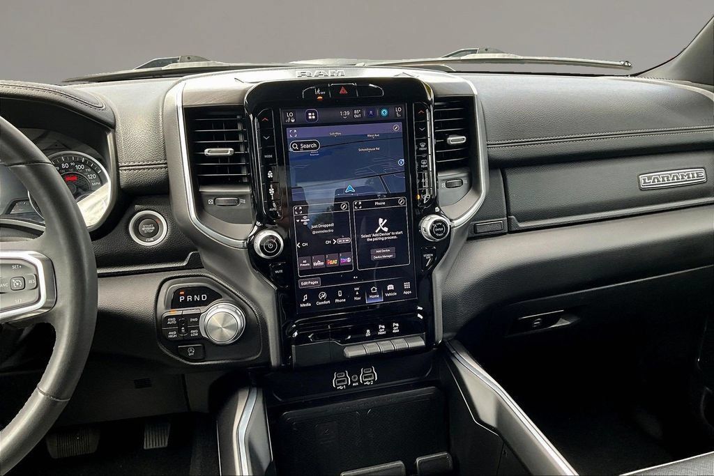 Used 2025 RAM 1500 Laramie AWD/4WD image 10