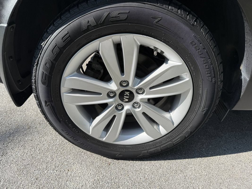 Used 2017 Kia Sportage LX FWD image 13