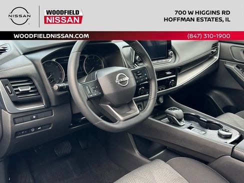 Certified 2026 Nissan Rogue SV AWD/4WD image 30