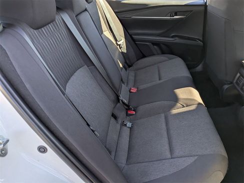 Used 2025 Toyota Camry LE image 34