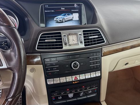 Used 2016 Mercedes-Benz E 400 E 400 image 18