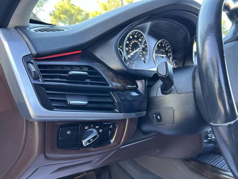 Used 2016 BMW X5 xDrive40e image 20