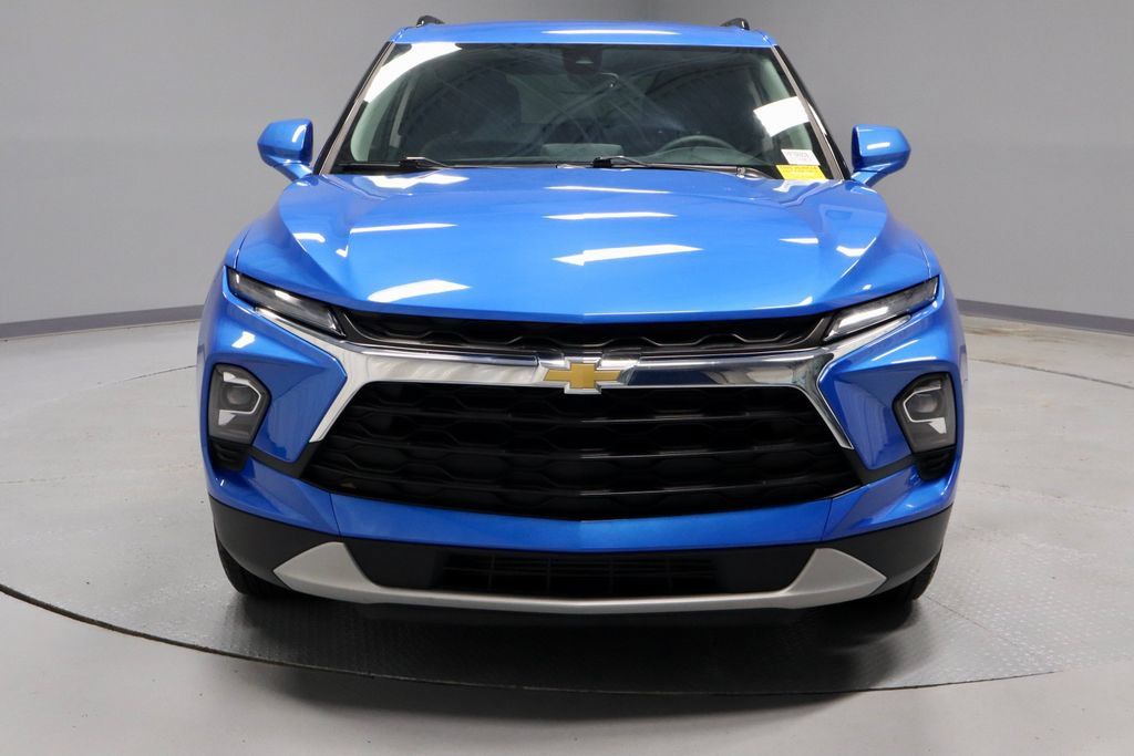 Used 2024 Chevrolet Blazer LT w/ Convenience Package FWD image 6