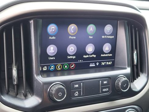 Used 2019 Chevrolet Colorado Z71 AWD/4WD image 17