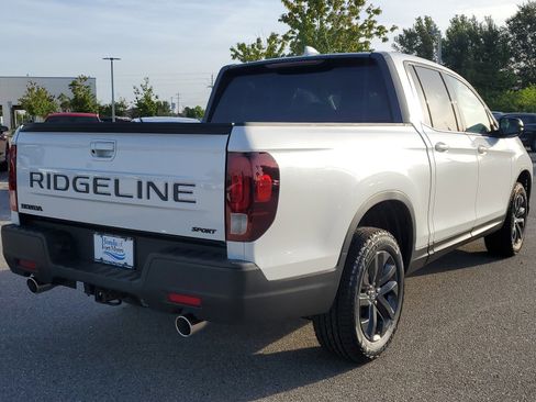 New 2026 Honda Ridgeline Sport image 5