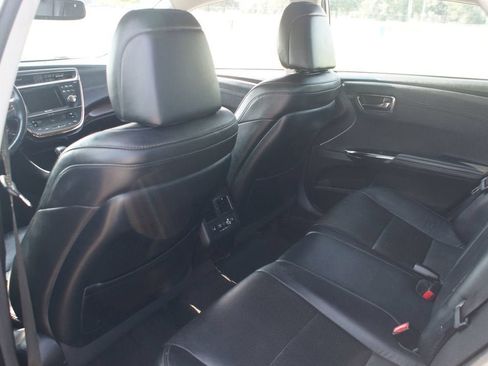 Used 2013 Toyota Avalon Limited FWD image 12