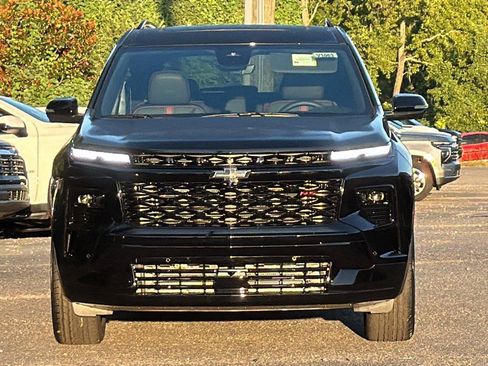 New 2027 Chevrolet Traverse RS w/ LPO, Floor Liner Package FWD image 2