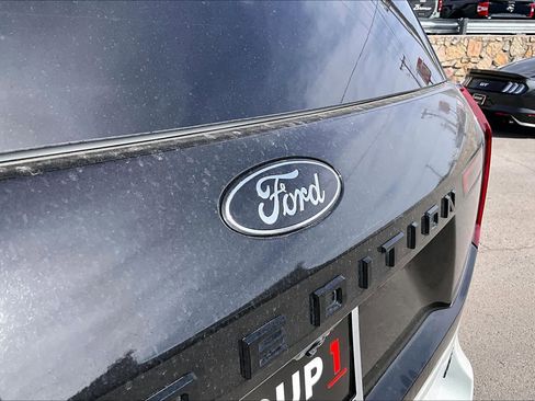 Used 2025 Ford Expedition Max Platinum w/ Stealth Performance Package AWD/4WD image 10