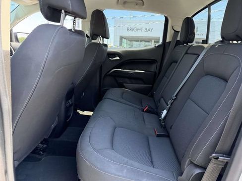 Used 2018 Chevrolet Colorado LT w/ LT Convenience Package AWD/4WD image 14