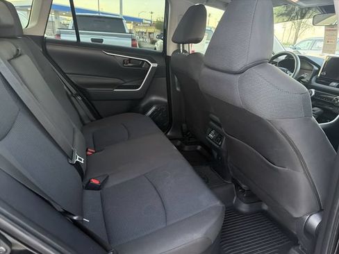 Certified 2025 Toyota RAV4 LE AWD/4WD image 28