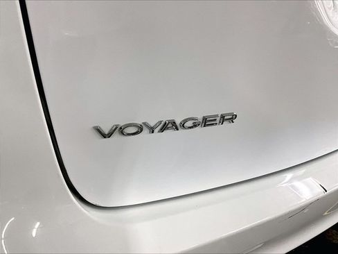 Used 2024 Chrysler Voyager LX FWD image 25