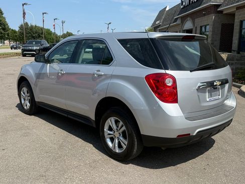 Used 2010 Chevrolet Equinox LS FWD image 7
