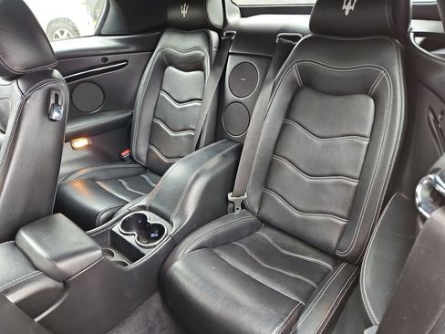 Used 2012 Maserati GranTurismo Sport image 9