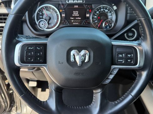 Used 2022 RAM 2500 Laramie AWD/4WD image 17