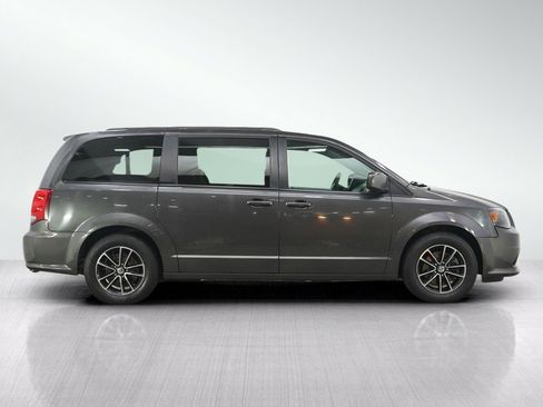 Used 2019 Dodge Grand Caravan GT FWD image 6