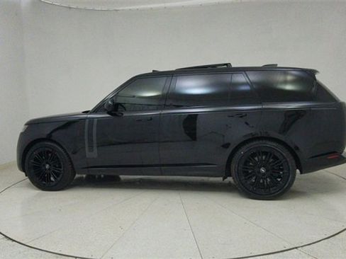 Used 2024 Land Rover Range Rover Long Wheelbase SE image 73